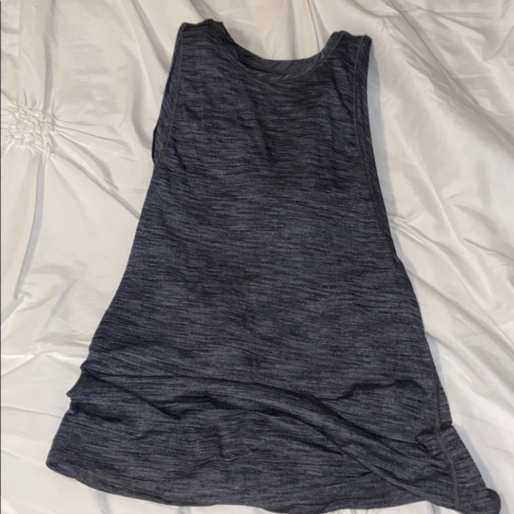 Lululemon tank top with built in sports bra
